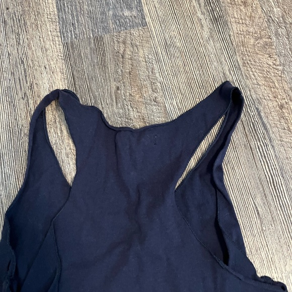 Razor Back Tank - Picture 3 of 3